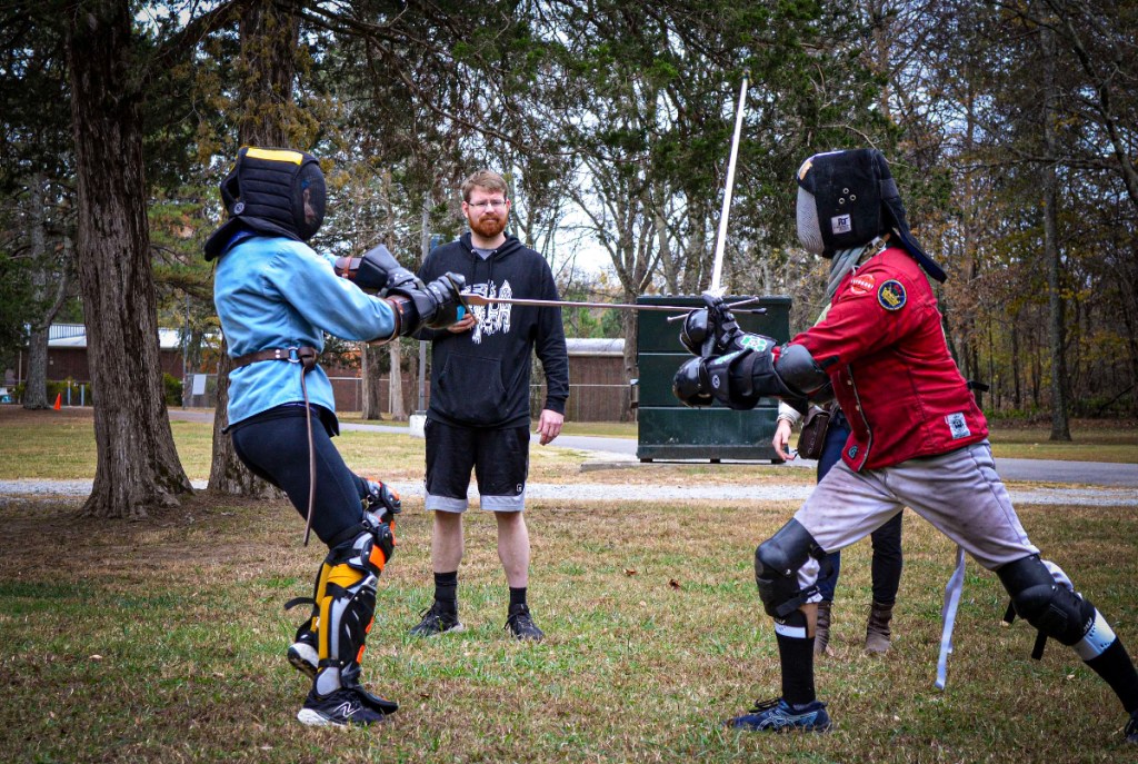 Sparring with longswords